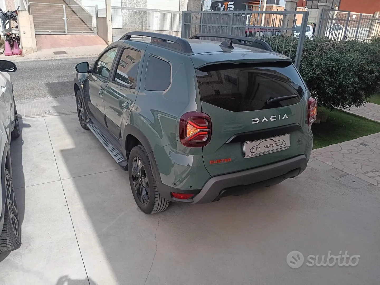 Dacia Duster 2023 photo 4