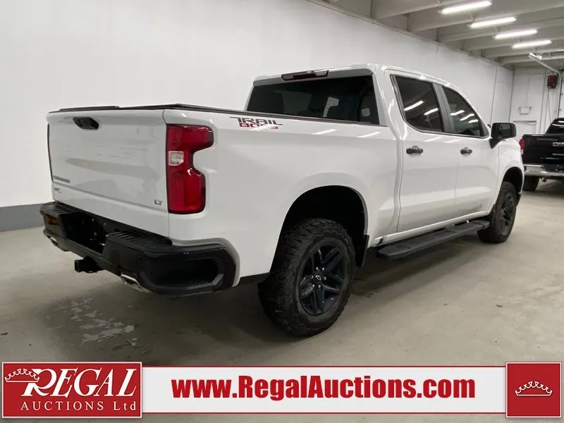 Chevrolet Silverado 1500 2022 photo 3