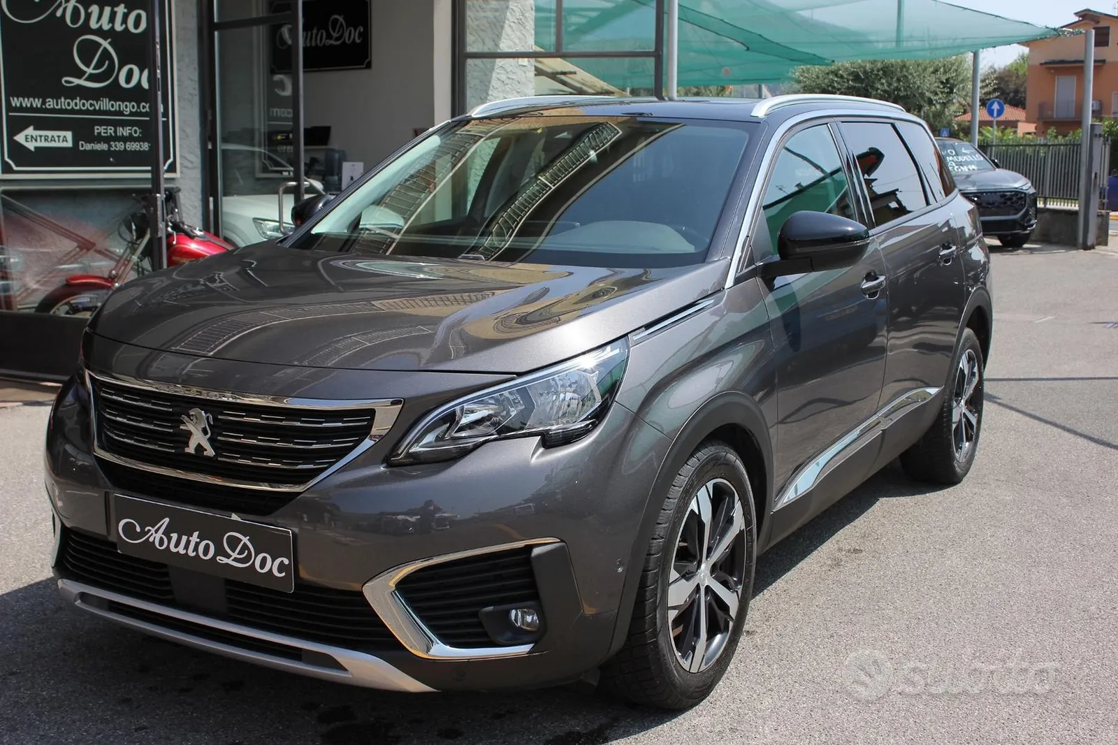 Peugeot 5008