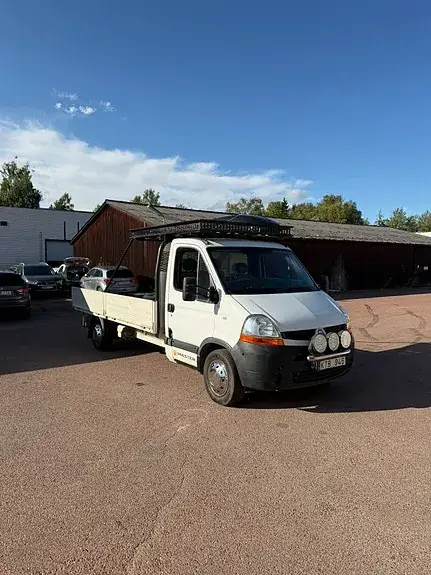 Renault Master 2010 photo 2