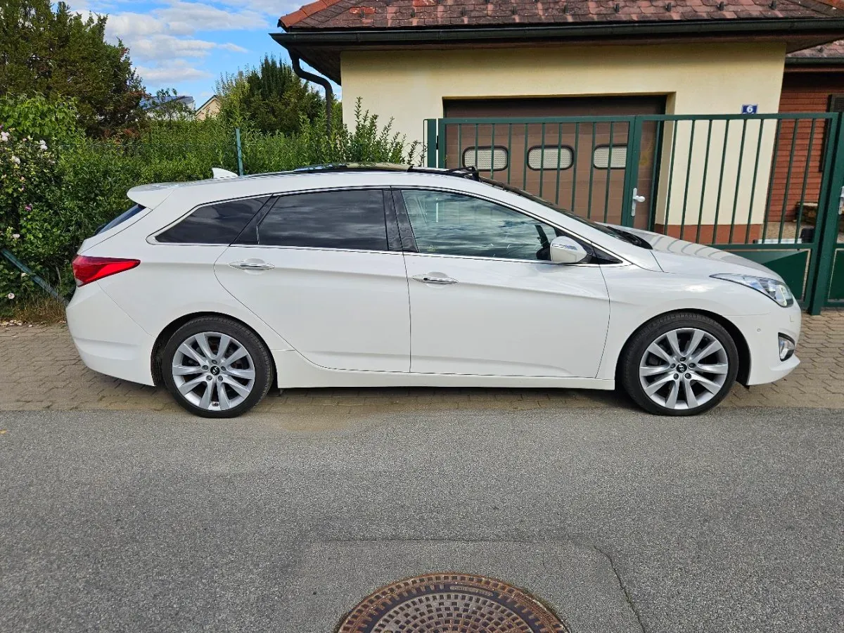 Hyundai I40 2013 photo 2