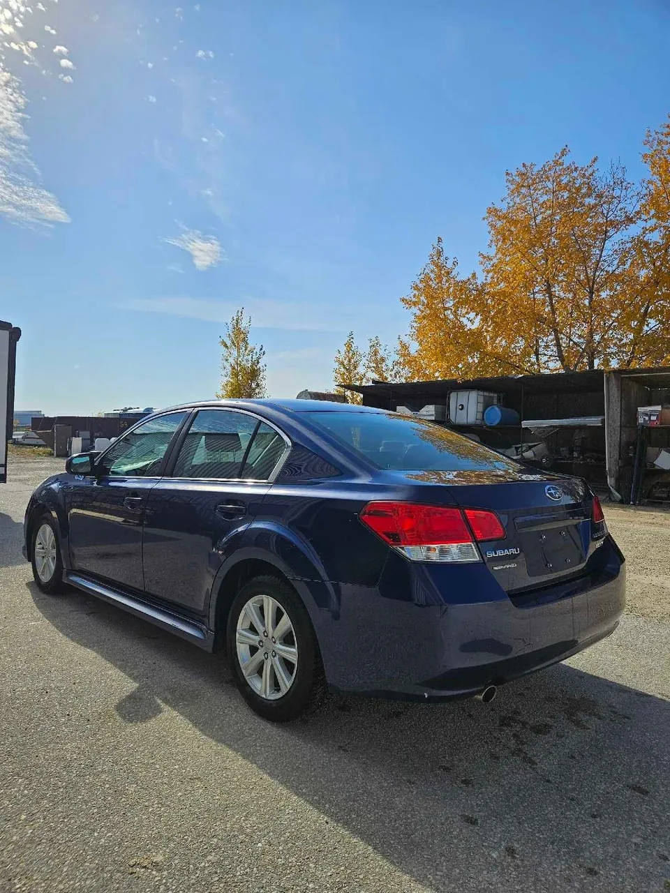 Subaru Legacy 2010 photo 3