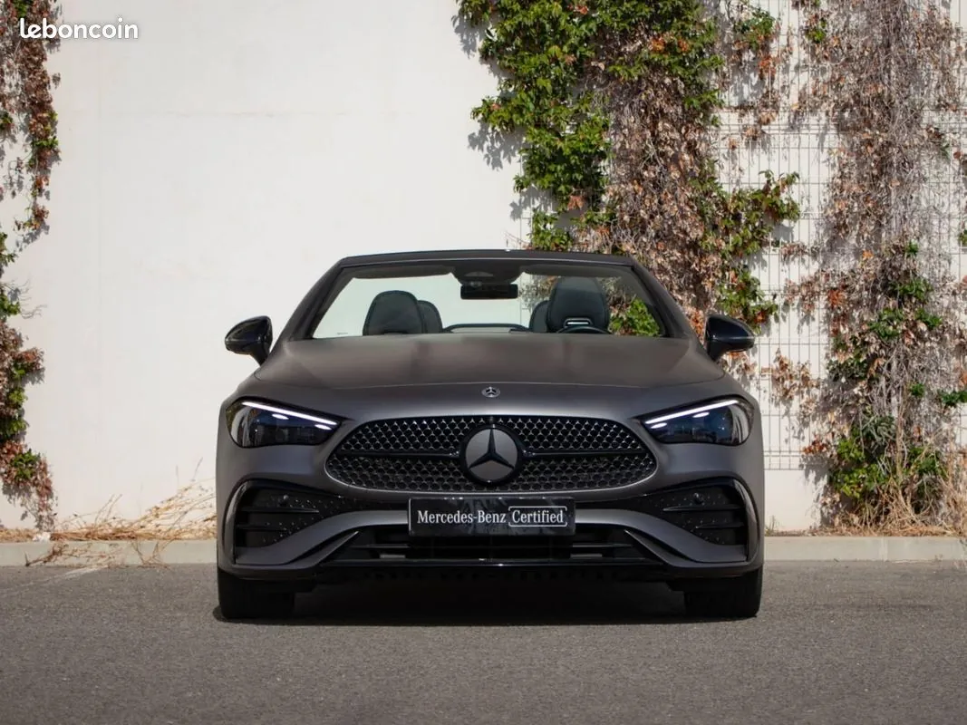 Mercedes-Benz Cle Cabriolet 2024 photo 2