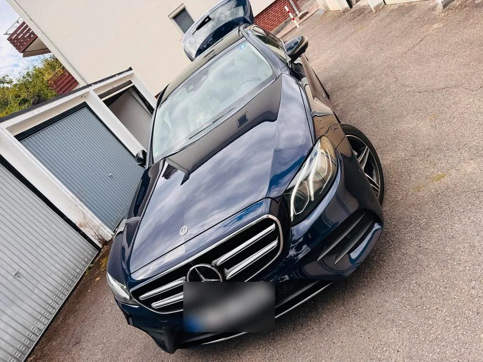 Mercedes-Benz E 300 De T