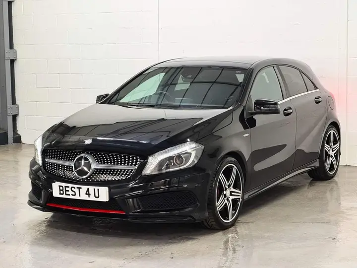 Mercedes-Benz A-Class 2014 photo 4