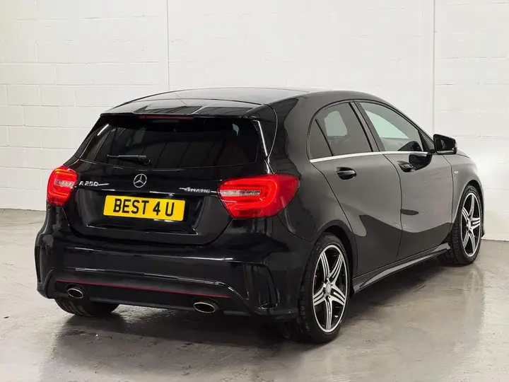 Mercedes-Benz A-Class 2014 photo 3