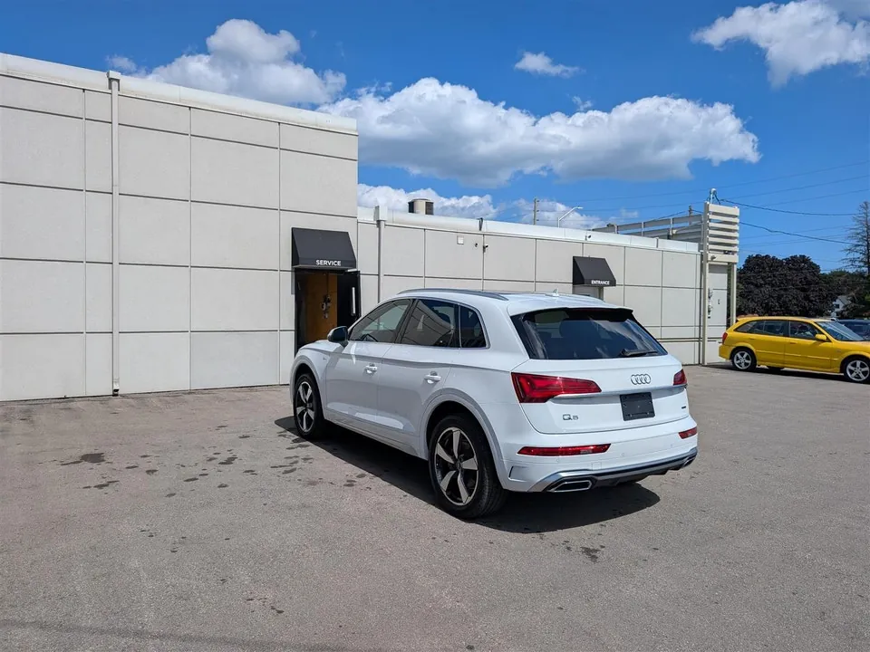 Audi Q5 2023 photo 3
