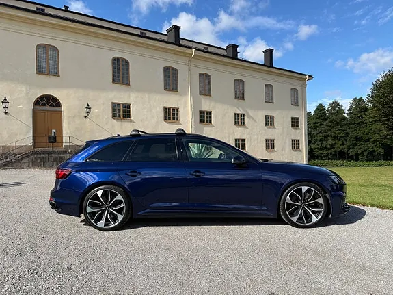 Audi Rs4 2019 photo 2