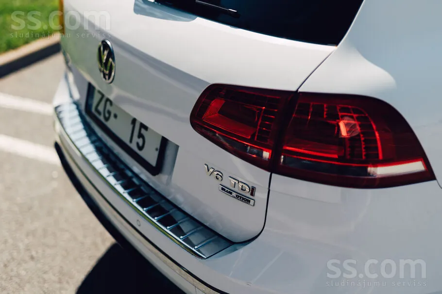 Volkswagen Touareg 2015 photo 5