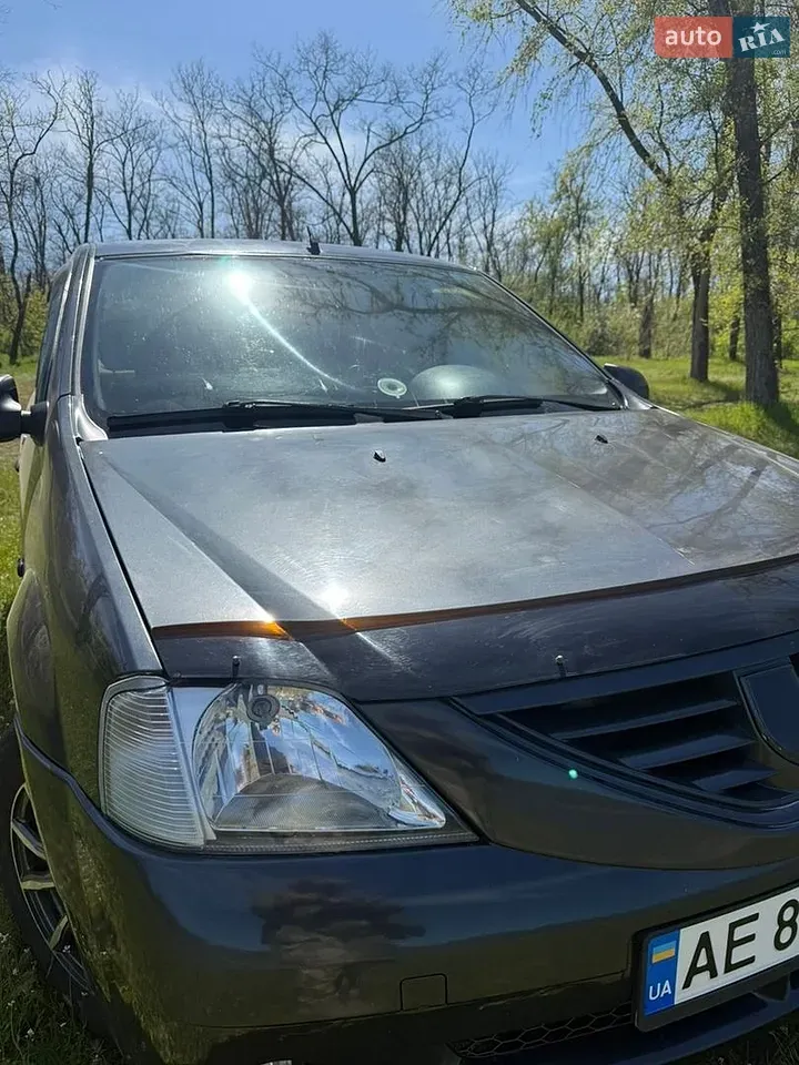 Dacia Logan 2007 photo 3