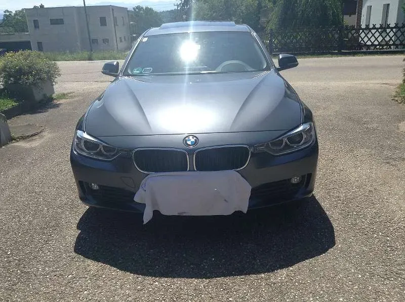 BMW 3 Series 2014 photo 2