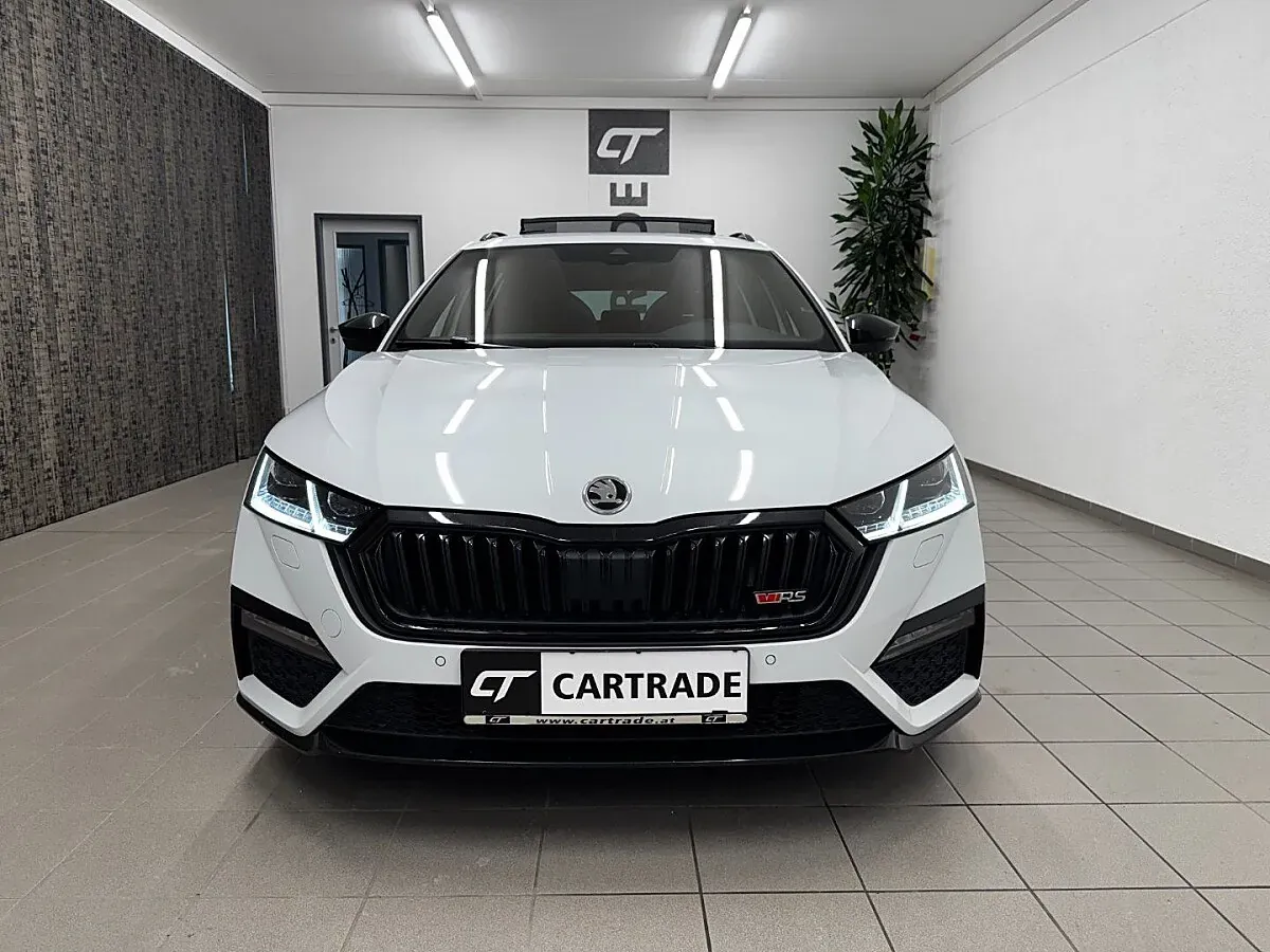Skoda Octavia 2023 photo 3