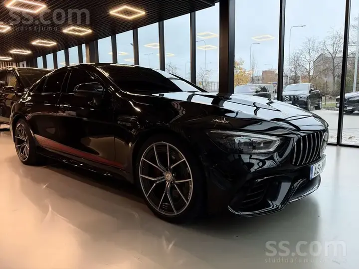 Mercedes-Benz Amg Gt 63