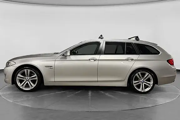 BMW 525D 2012 photo 2