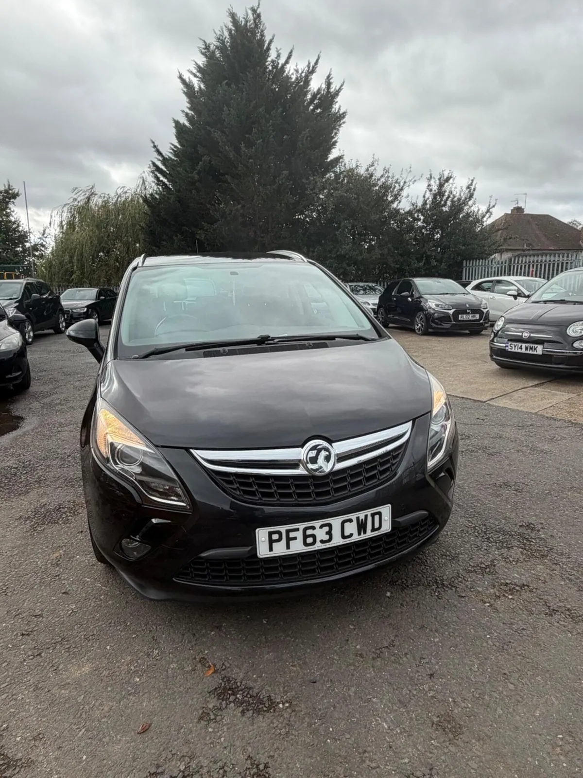 Vauxhall Zafira Tourer 2013 photo 2