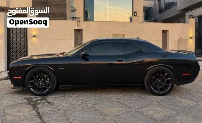 Dodge Challenger 2023 photo 3