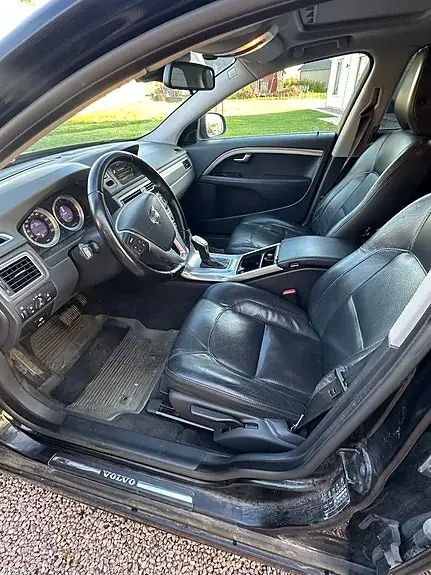 Volvo V70 2013 photo 4