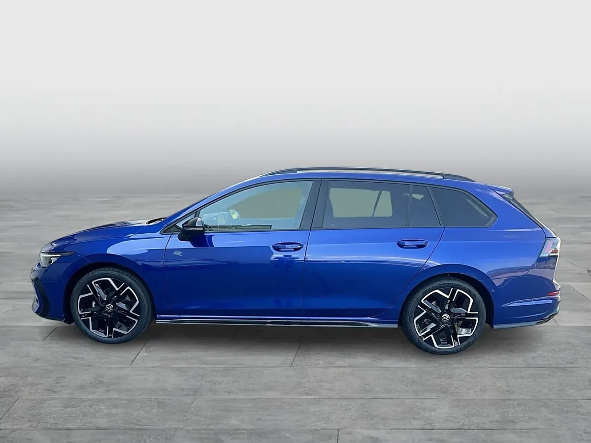 Volkswagen Golf 2026 photo 2