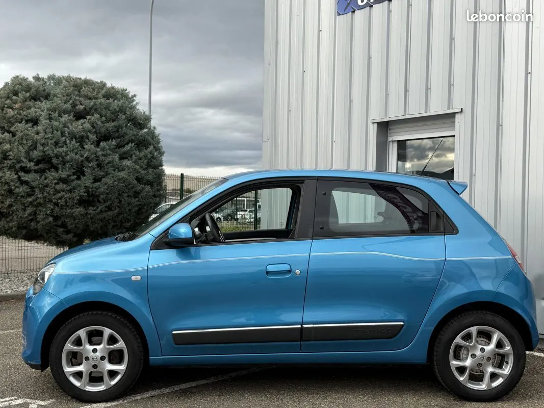 Renault Twingo 2017 photo 2
