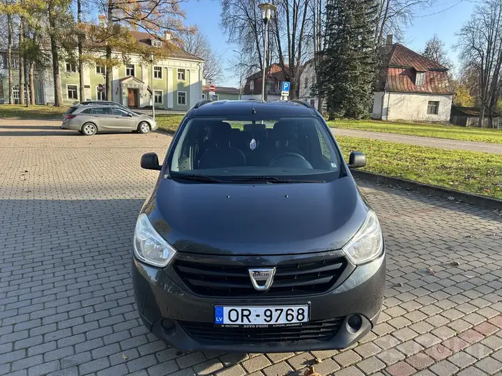 Dacia Lodgy 2014 photo 5