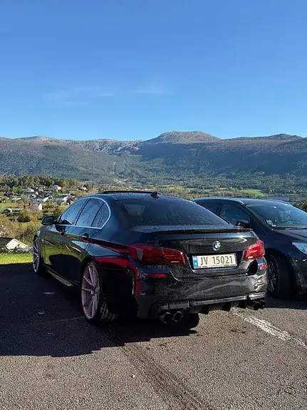 BMW 525D 2011 photo 2