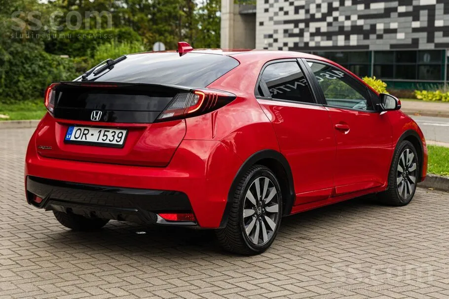 Honda Civic 2016 photo 4