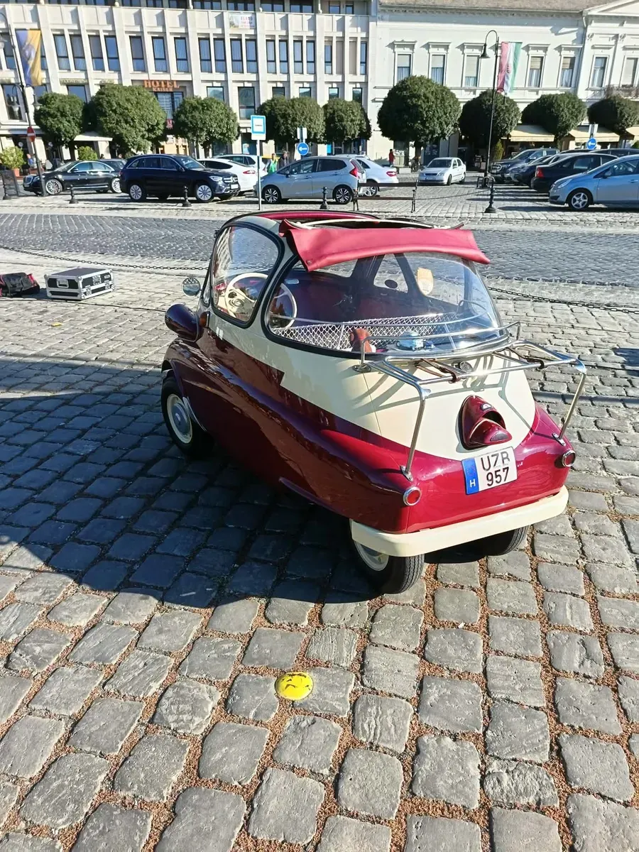 BMW Isetta Standard
