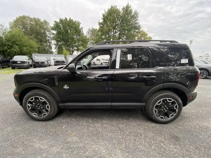 Ford Bronco Sport 2026 photo 2