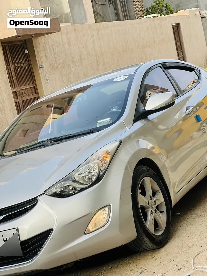 Hyundai Avante 2012 photo 4