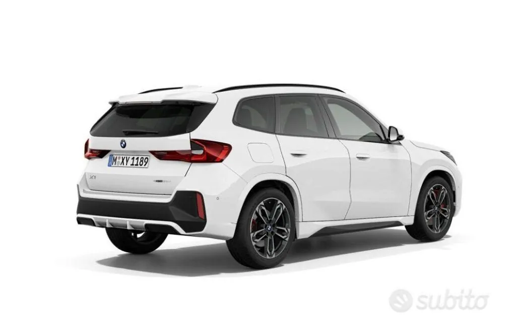 BMW X1 2024 photo 2