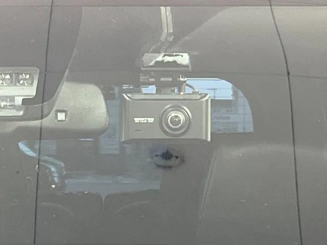 Toyota Esquaia 2020 photo 5