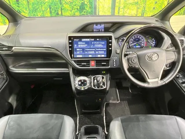 Toyota Esquaia 2020 photo 2