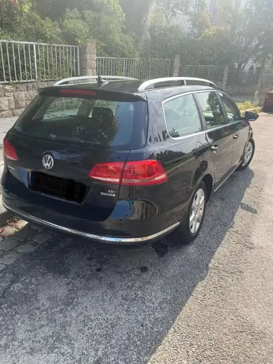 Volkswagen Passat 2013 photo 2