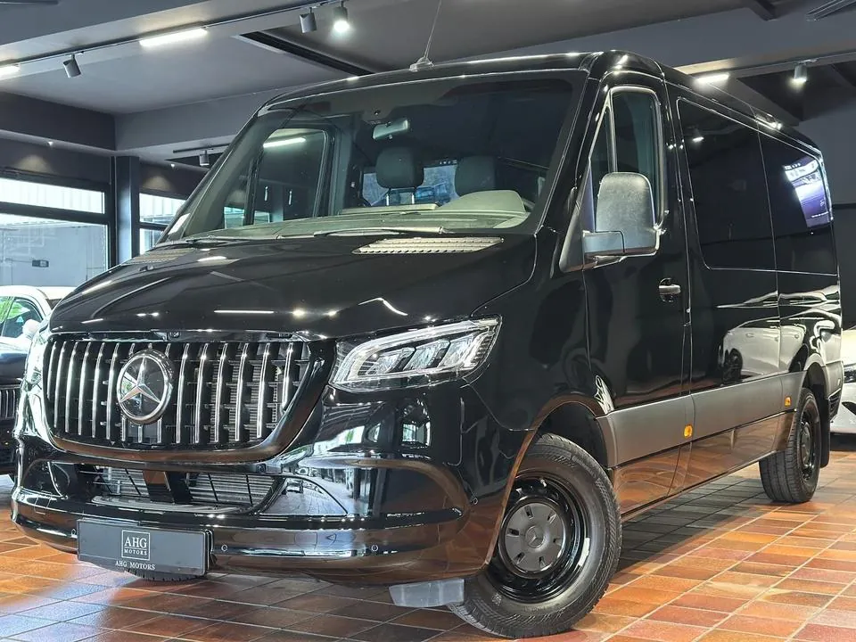 Mercedes-Benz Sprinter Tourer