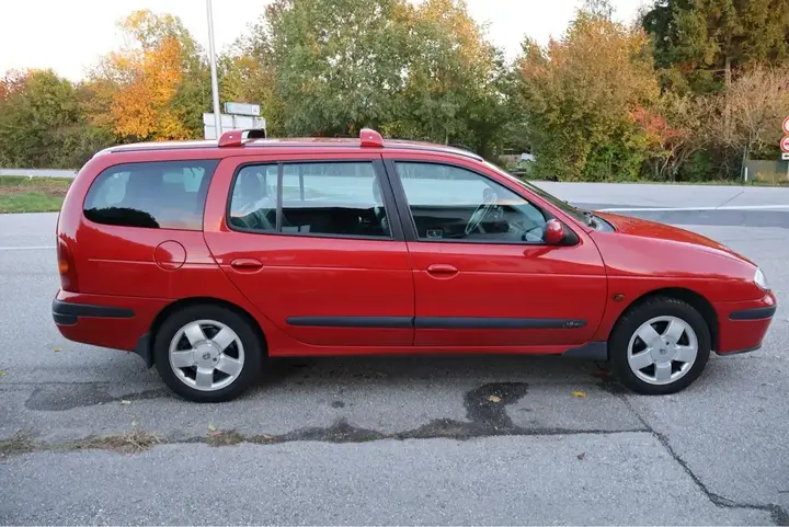 Renault Megane 2003 photo 3