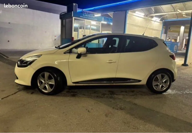 Renault Clio 2016 photo 3