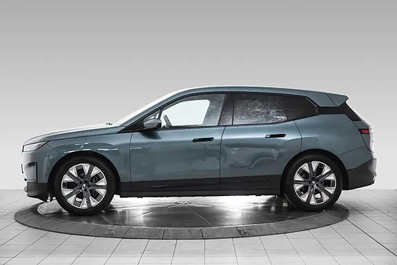 BMW Ix 2022 photo 2