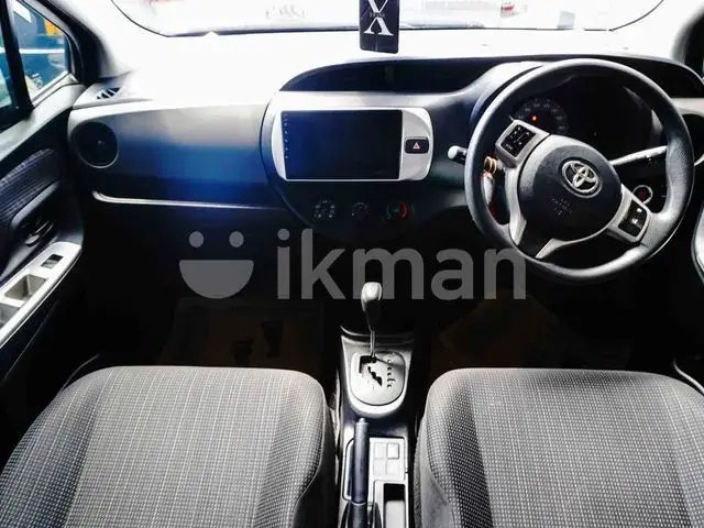 Toyota Vitz 2016 photo 3
