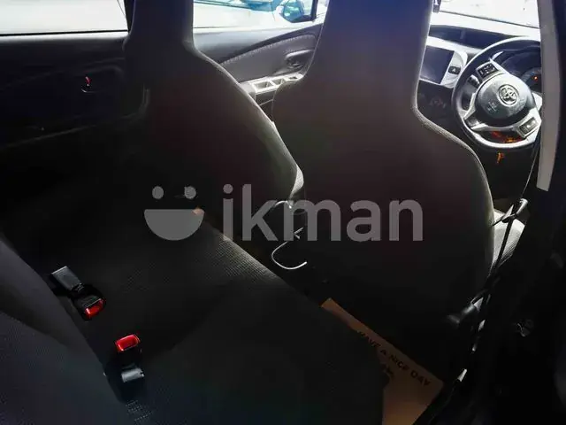 Toyota Vitz 2016 photo 2