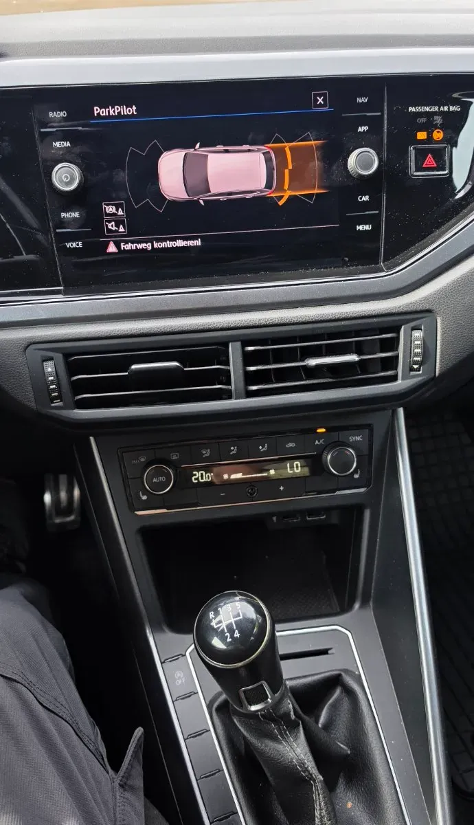 Volkswagen Polo 2018 photo 3