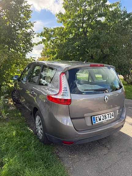 Renault Grand Scenic Iii 2011 photo 4