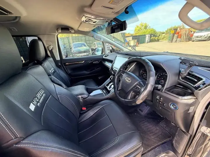 Toyota Alphard 2015 photo 5