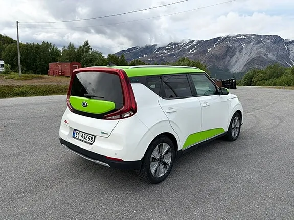 Kia E-Soul 2021 photo 2