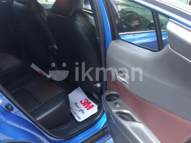 Toyota Chr 2019 photo 4