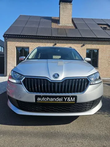 Skoda Fabia 2022 photo 3