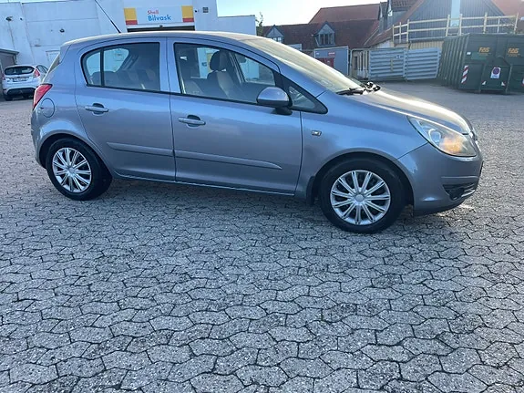 Opel Corsa 2007 photo 2