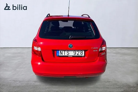 Skoda Fabia 2012 photo 5
