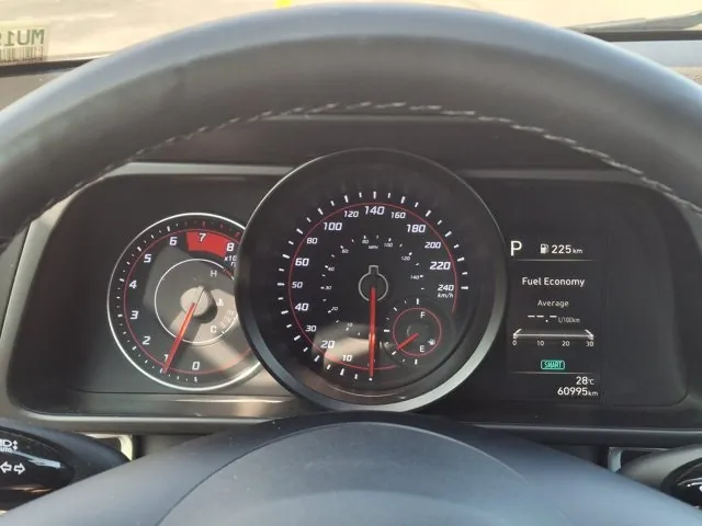 Hyundai Elantra 2021 photo 3