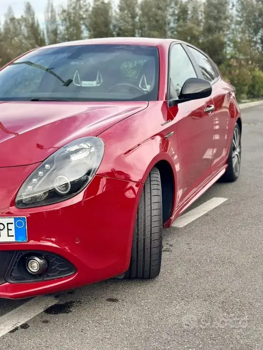 Alfa Romeo Giulietta 2016 photo 4