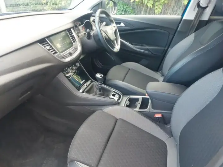 Vauxhall Grandland X 2019 photo 5
